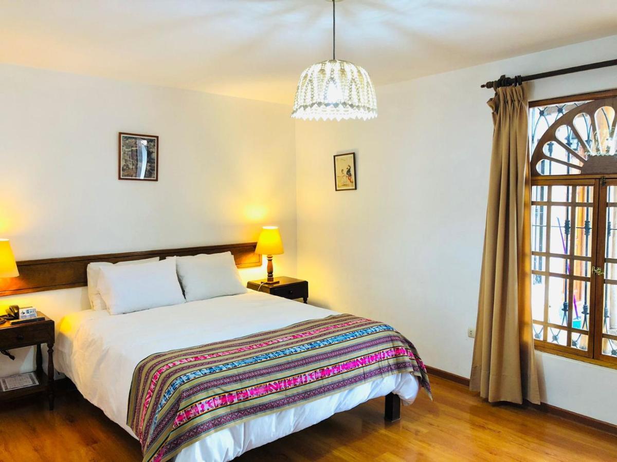 Hotel El Patio De Monterrey Уарас Екстериор снимка