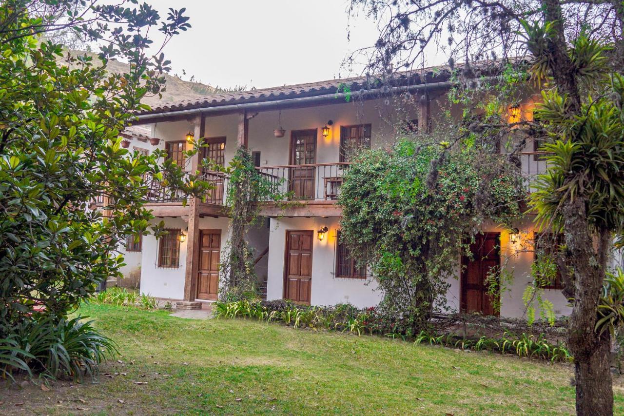 Hotel El Patio De Monterrey Уарас Екстериор снимка